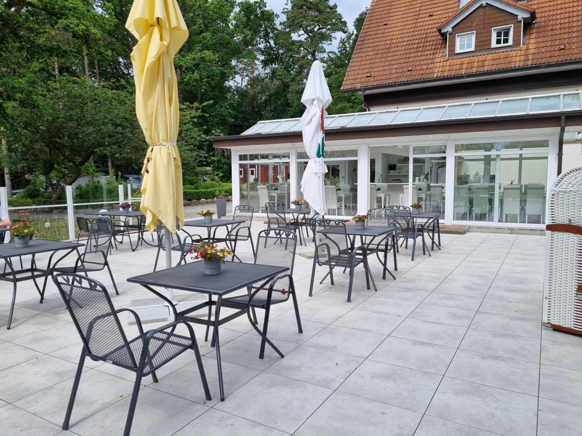 Strandhotel Lindequist Sellin  Ngoại thất bức ảnh